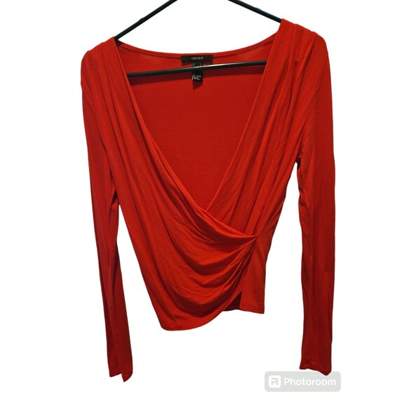 Forever 21 Tops - FOREVER 21 WRAP RED TOP SZ L